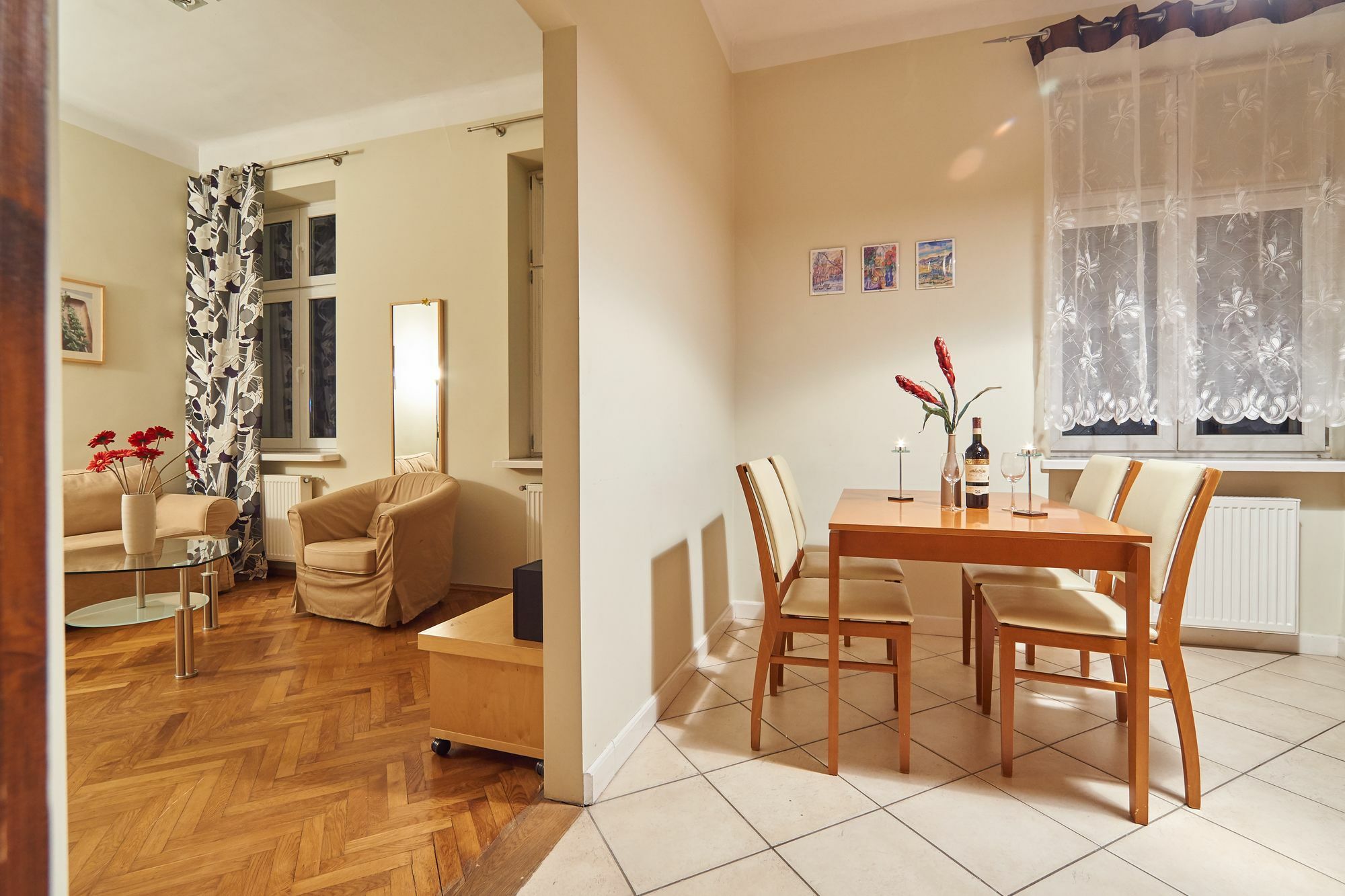 Apartamenty Galicja クラクフ エクステリア 写真