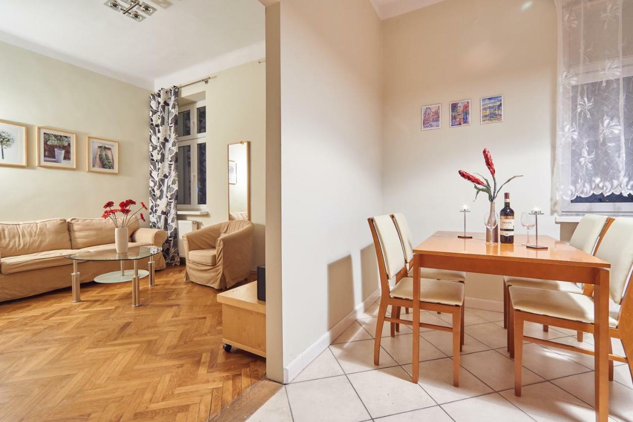 Apartamenty Galicja クラクフ エクステリア 写真